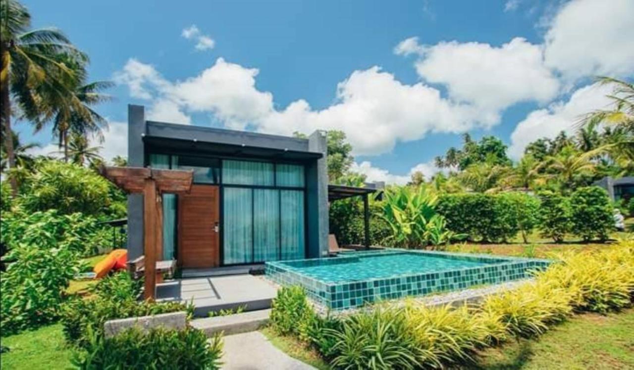 Seanery Beach Resort Bang Saphan Extérieur photo