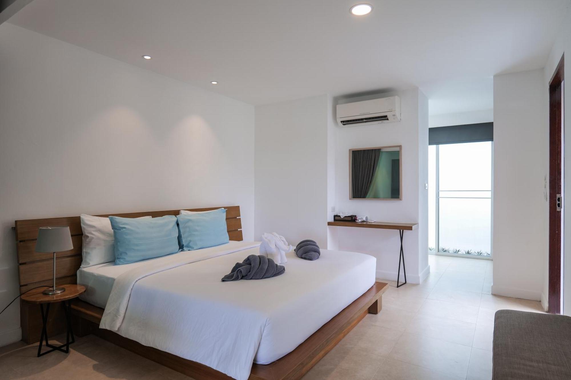 Seanery Beach Resort Bang Saphan Extérieur photo
